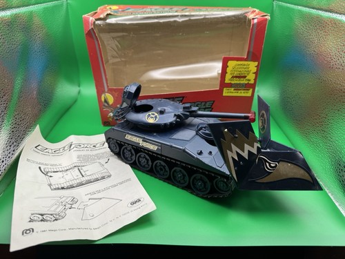 Eagle force claw tank - force,